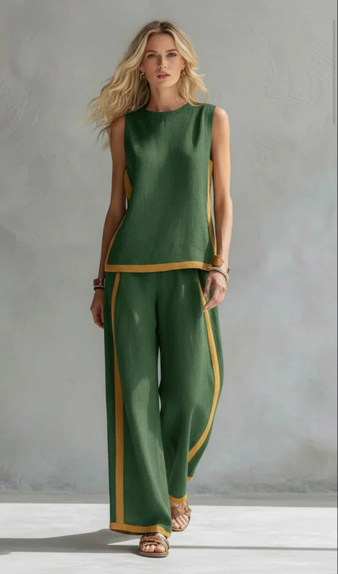 Ursula – Conjunto Chaleco y Pantalón Chic-Casual con Acabados Bicolor