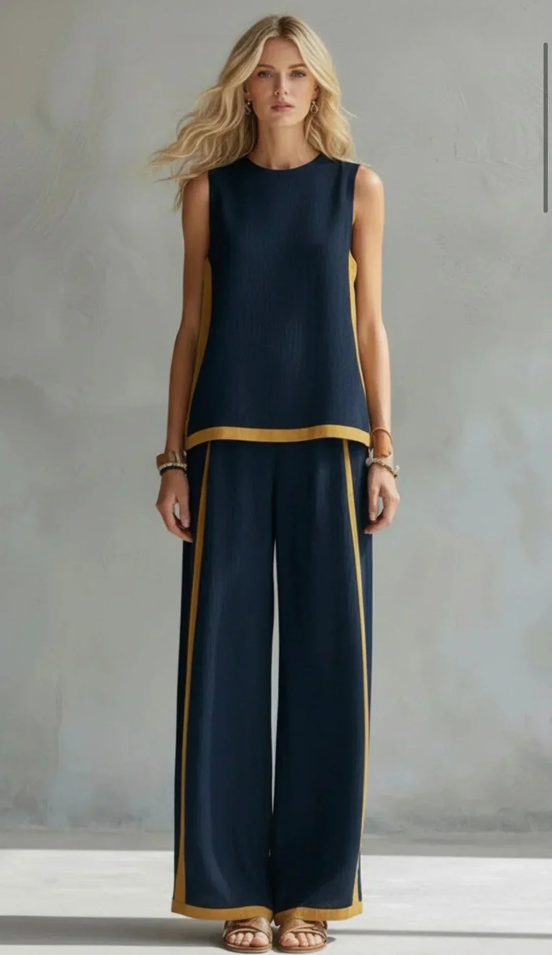 Ursula – Conjunto Chaleco y Pantalón Chic-Casual con Acabados Bicolor