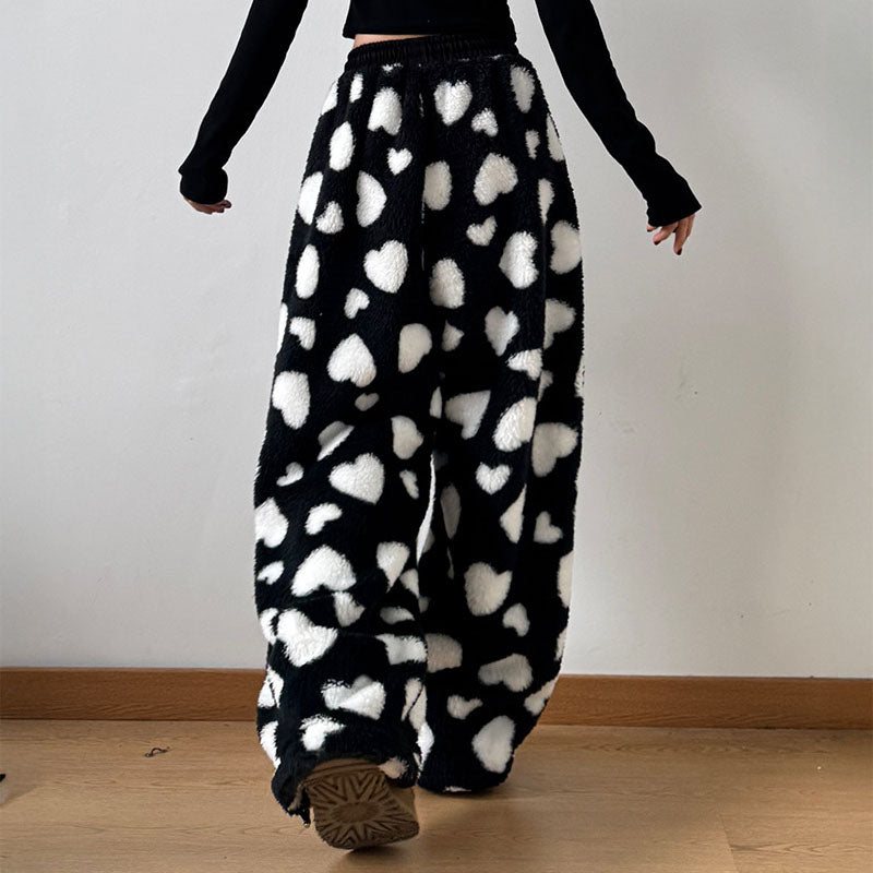 Bea |  Pantalón Peluche Corazones Oversize